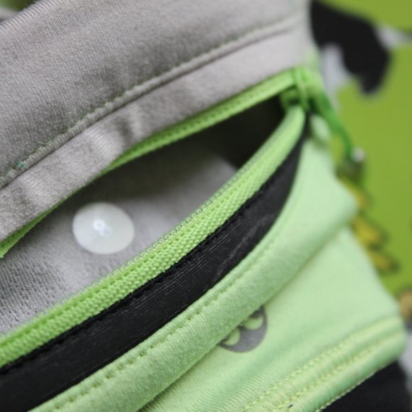 LULULEMON Yoga Leggings Size 8 Neon Green - Picture 11 of 12